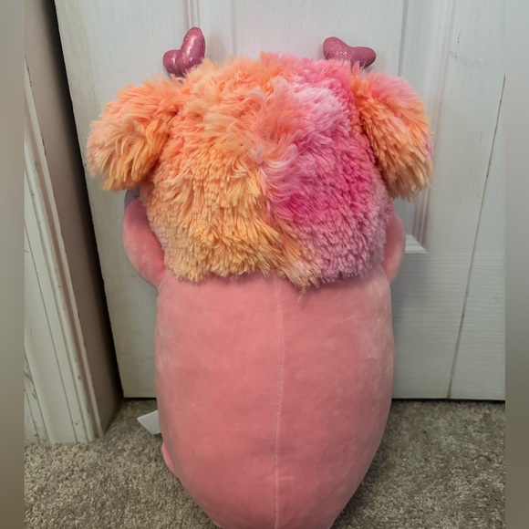 NWT 14” Caparinne the Bigfoot Valentines Squishmallow Hugmee - Picture 5 of 6